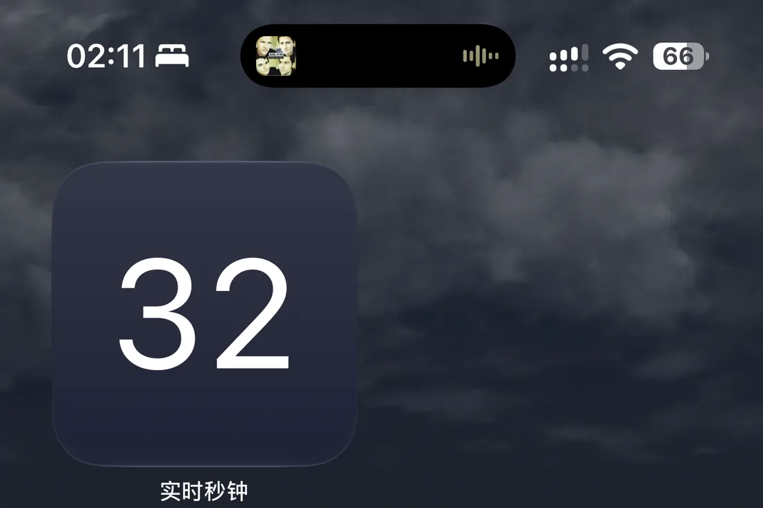 A small Live Seconds widget in the top-left Home Screen slot